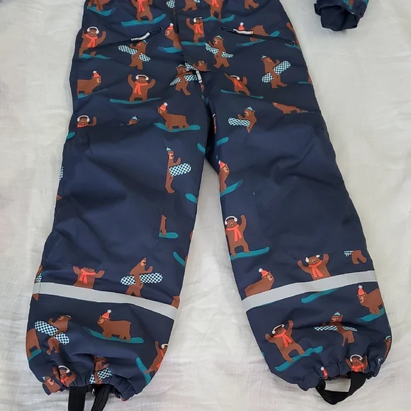 H&M Kids' Navy Snowsuit with Bear Print Size 6-8 - Picture 4 of 5